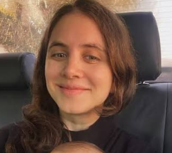 <em>Laura H.</em>